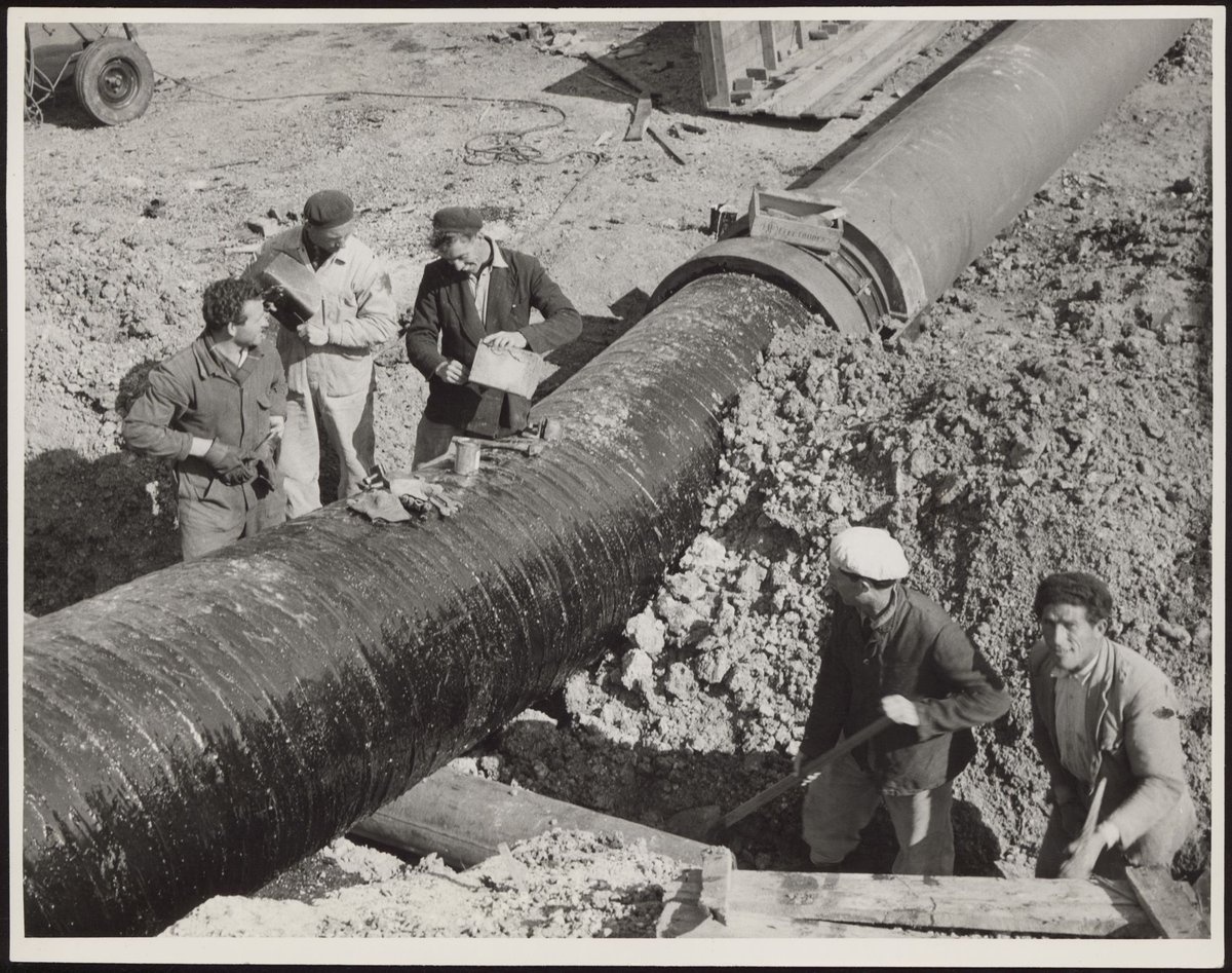 "Construction of 36-mile oil pipeline, running underground from the Shell Refinery at Corio to the Company's Newport installation" (1950–54)