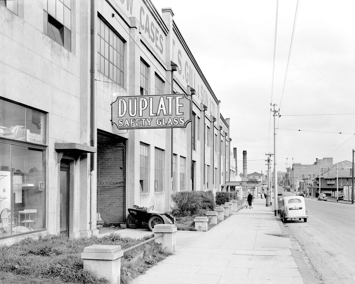 Premises of T.S. Gill & Son Ltd, Chapel Street, Prahran (1940s)