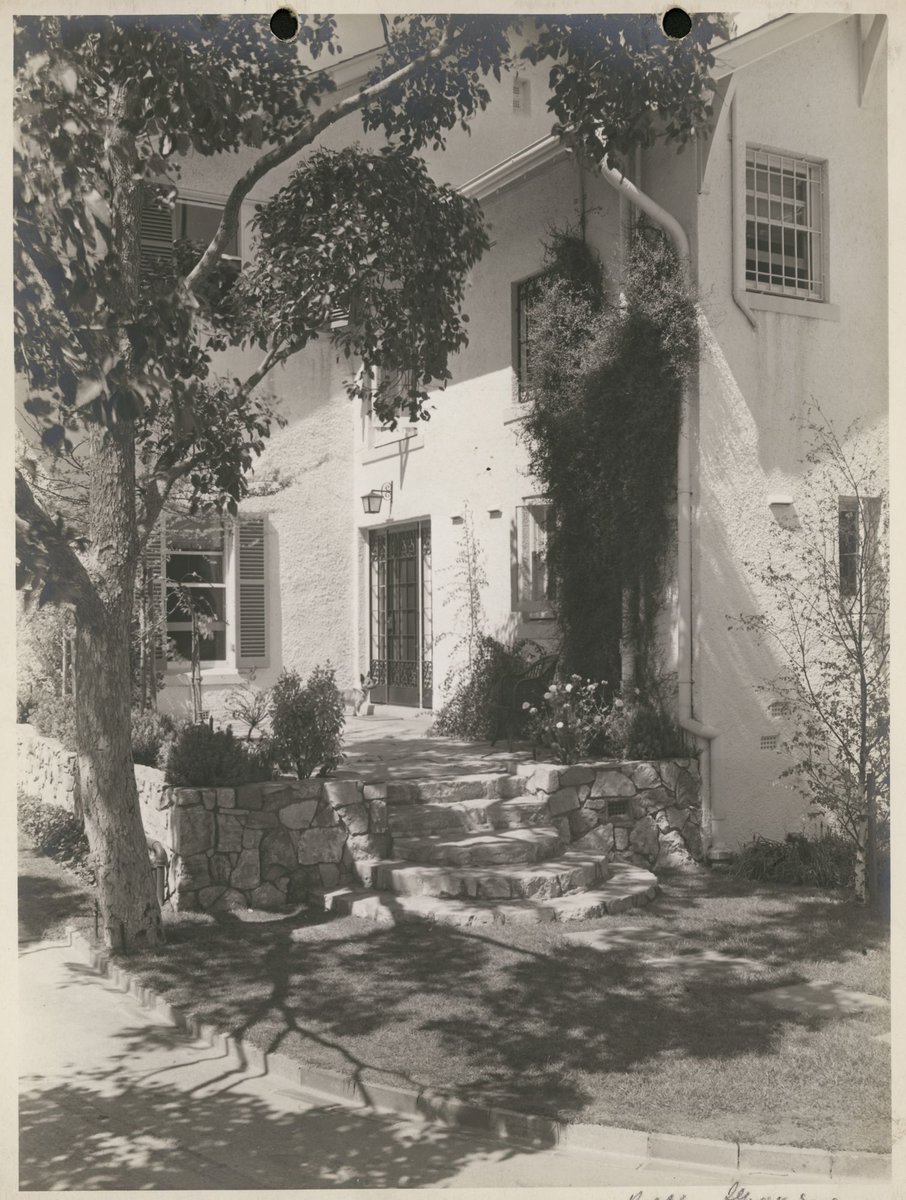 Residence of the late Mrs Septimus Miller St. George's Road Toorak Vic (1937)
