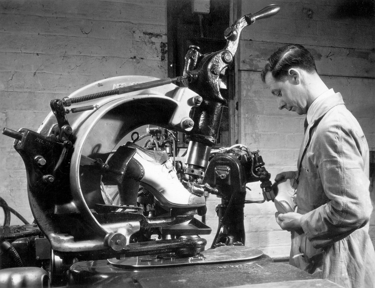 Bedggood shoe factory, East Melbourne (1950)