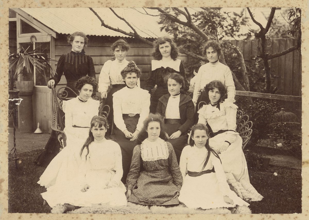 Bessie Cooper's dressmaking staff, Spencer St., St. Kilda, St Kilda (1898–1900)