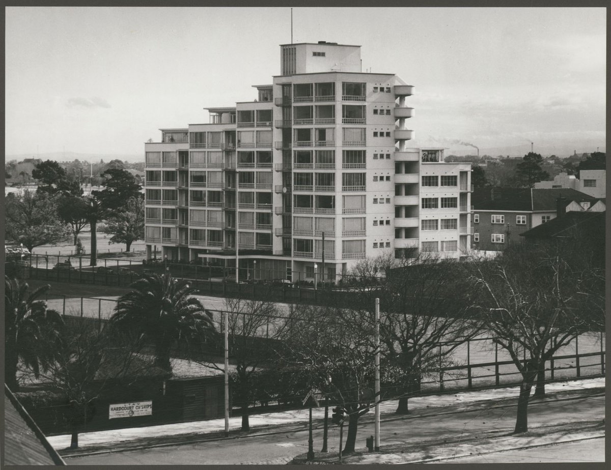Stanhill flats, 34 Queens Road, Melbourne, Melbourne City (1951)
