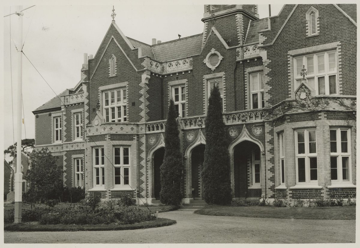 [Melbourne Orphanage, Brighton, Vic.] (1920–30)