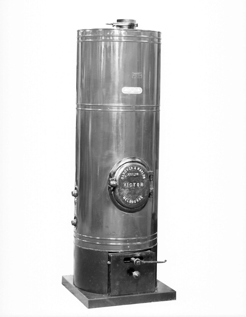 Victor boiler manufactured by Gardner & Naylor, Melbourne (1947)