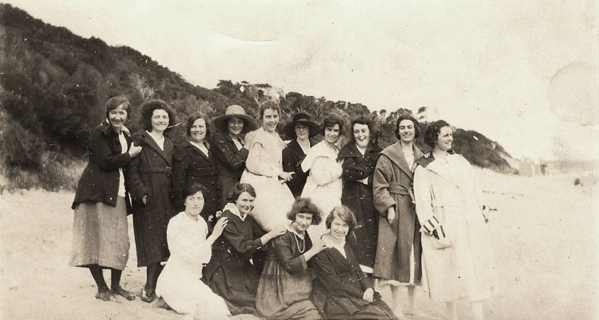 Group of women on Black Rock beach (1920–30)