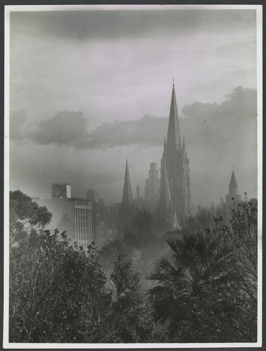 Melbourne in the late 1930s. St. Paul's Cathedral, Melbourne City (1936–39)
