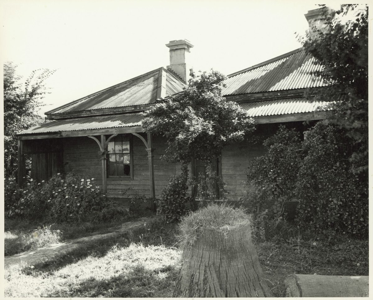 [Unidentified building, possibly Williamstown] (1941–53)