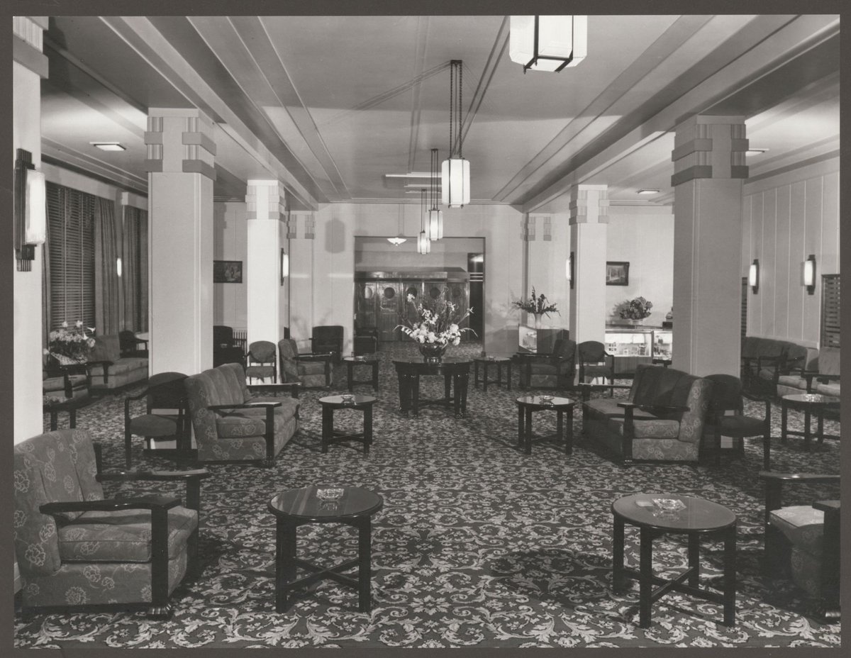Chevron Hotel, corner Commercial Road and St.Kilda Road, Prahran (1954)
