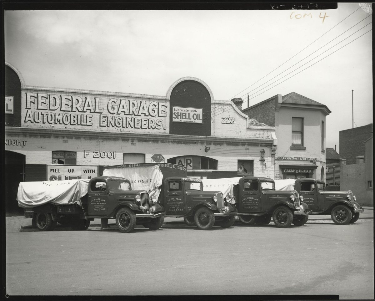 Vic Smorgon & Co., Wholesale Meat Salesman trucks, Faraday Street, Carlton (1930s)