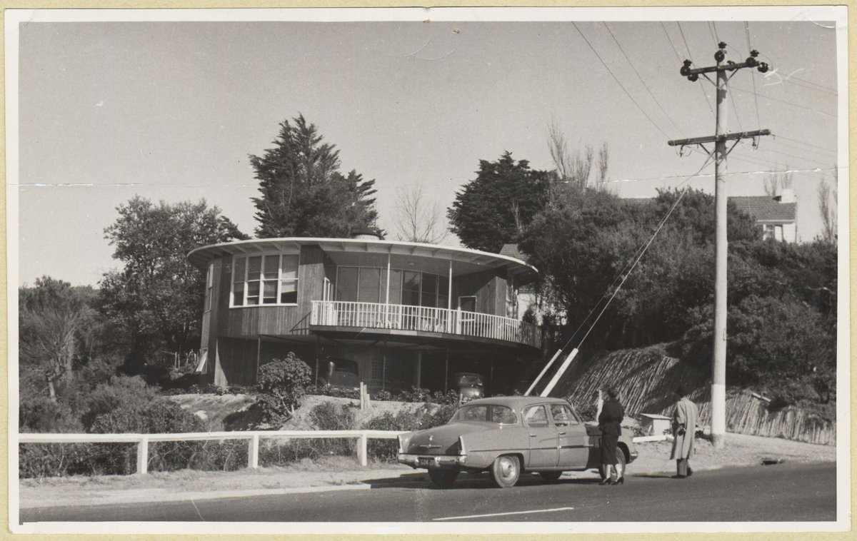 Henty House, Frankston, Victoria (1950–51)