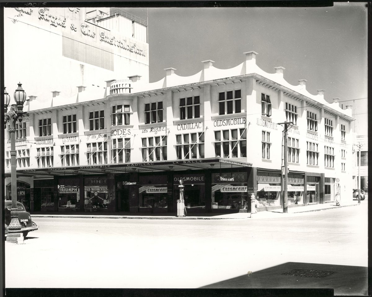 [Rhodes Motors, 401-411 Elizabeth Street, Melbourne], Melbourne City (c. 1937)