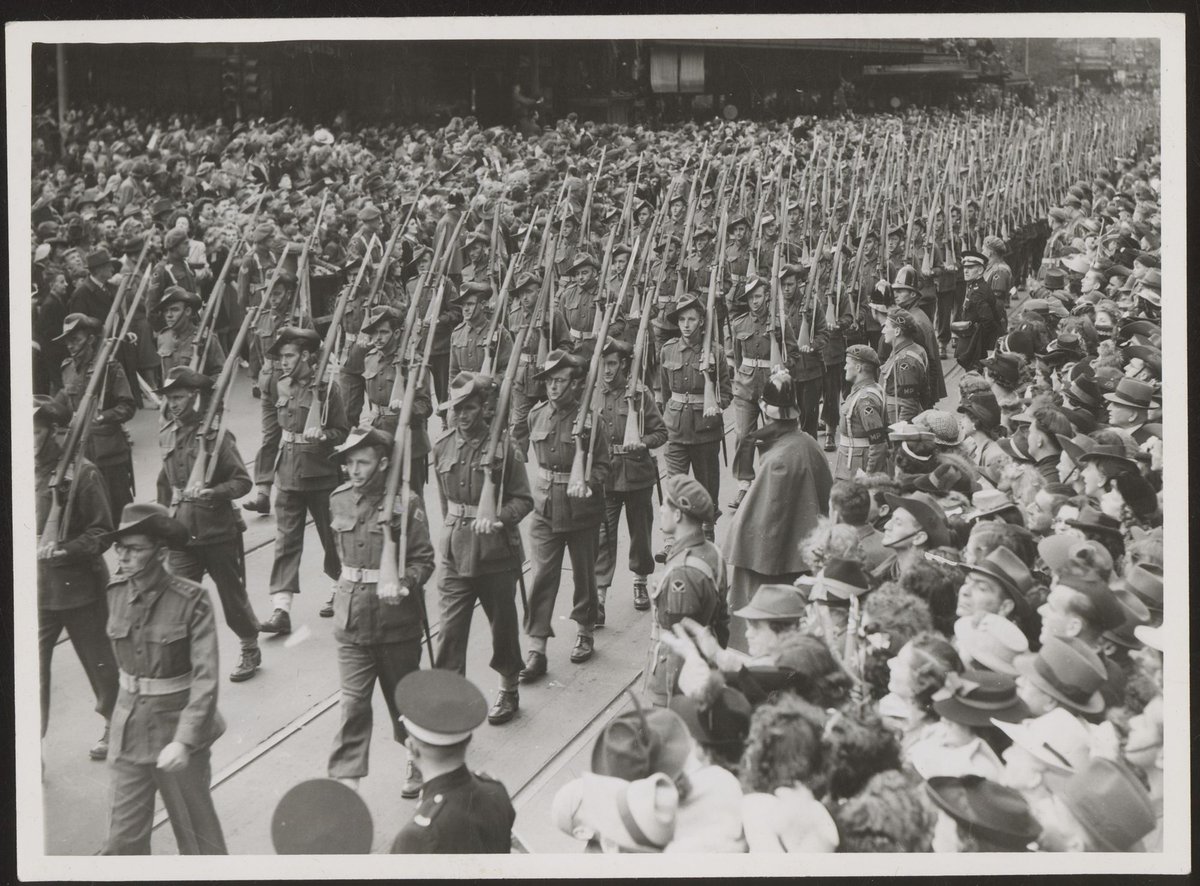 The march of the 7th Division in Melbourne (1944)
