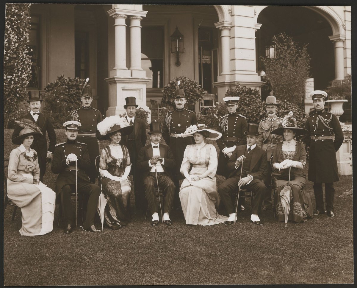 Melbourne Cup party, Federal Government House, 1912, Flemington