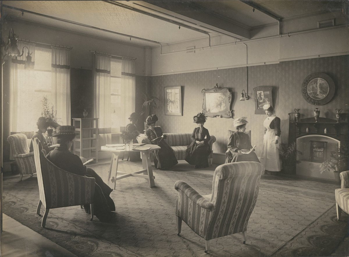 Ladies Room [Georges, Collins Street, Melbourne, Vic.], Melbourne City (c. 1908)