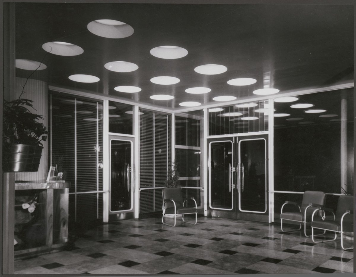 Entrance foyer, Stanhill flats, 34 Queens Road, Melbourne (1951)