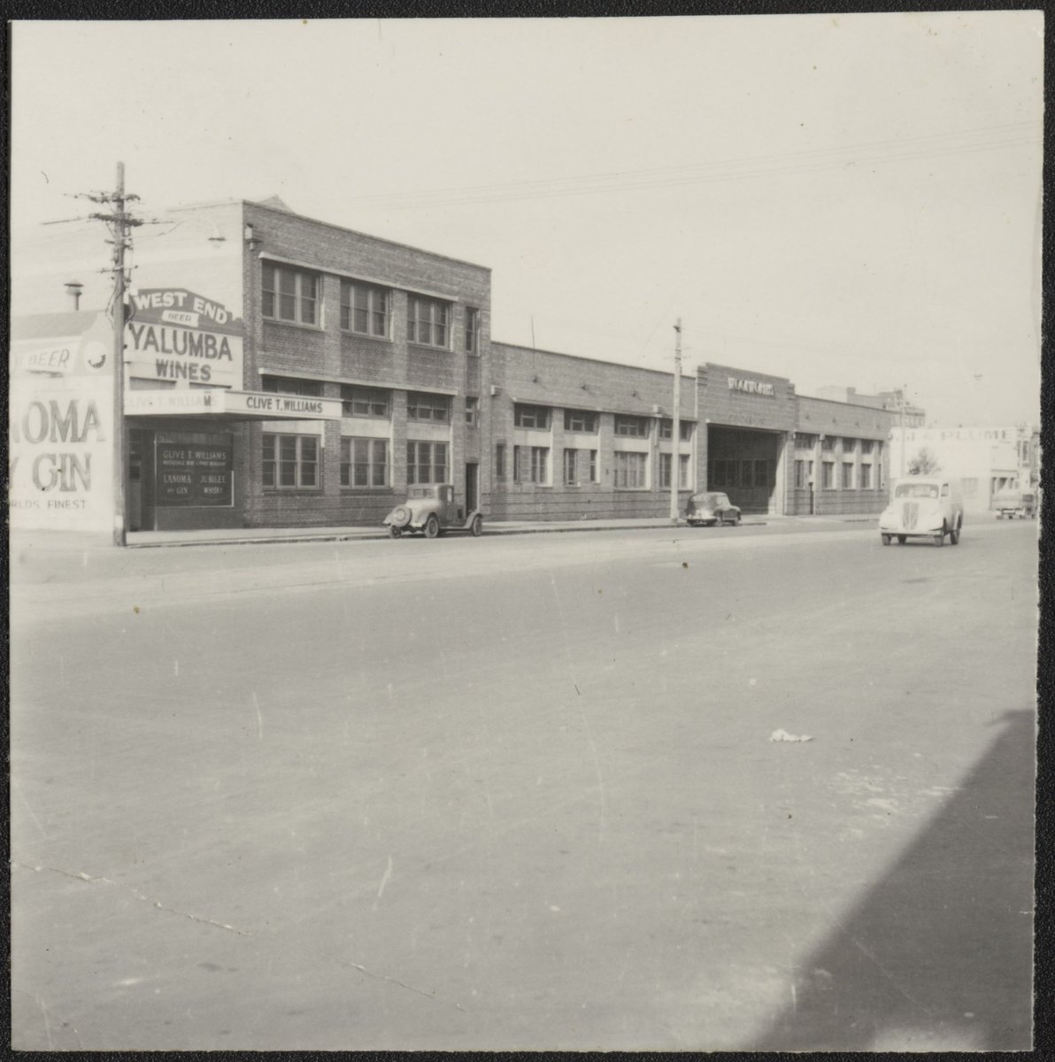Former Woolworths warehouse, 540 Spencer Street, West Melbourne (1940–50)