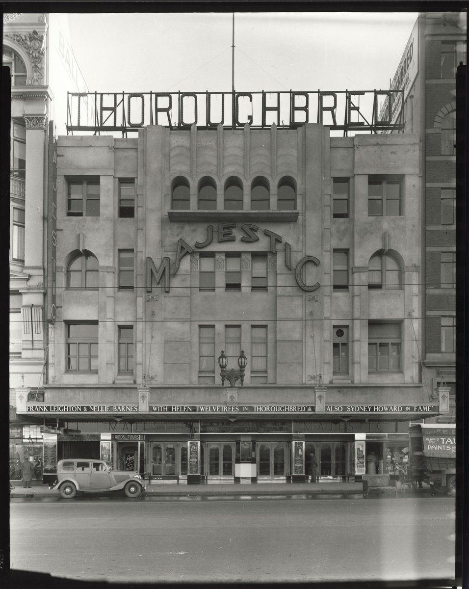 [Majestic Theatre, 172 Flinders Street, Melbourne], Melbourne City (c. 1936)