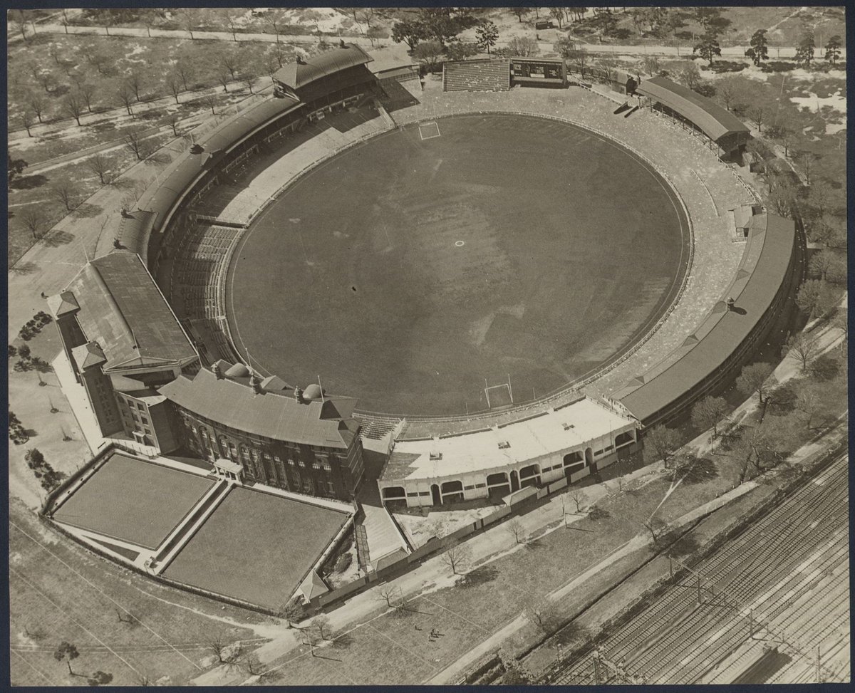 Aerial view of the Melbourne Cricket Ground, Melbourne, Victoria, East Melbourne (1920s)