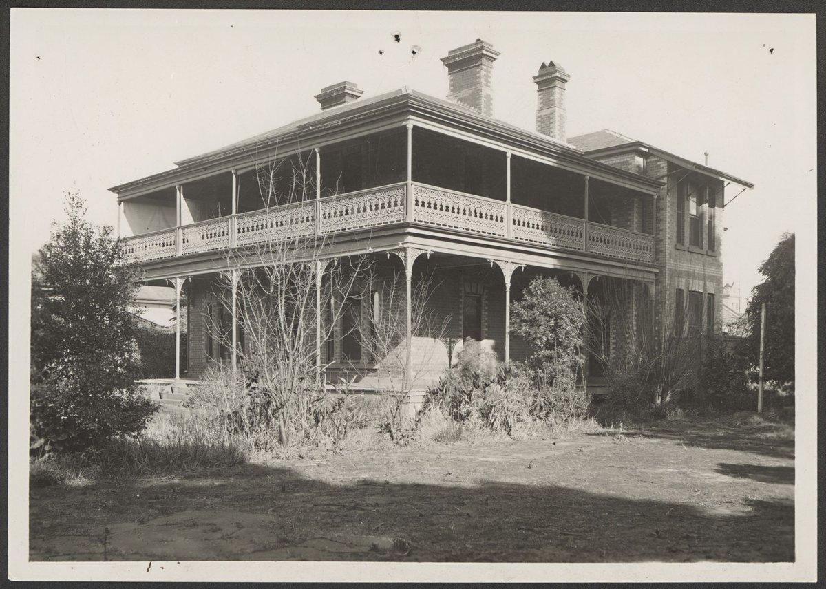 55 Walpole St., Kew (1900–40)