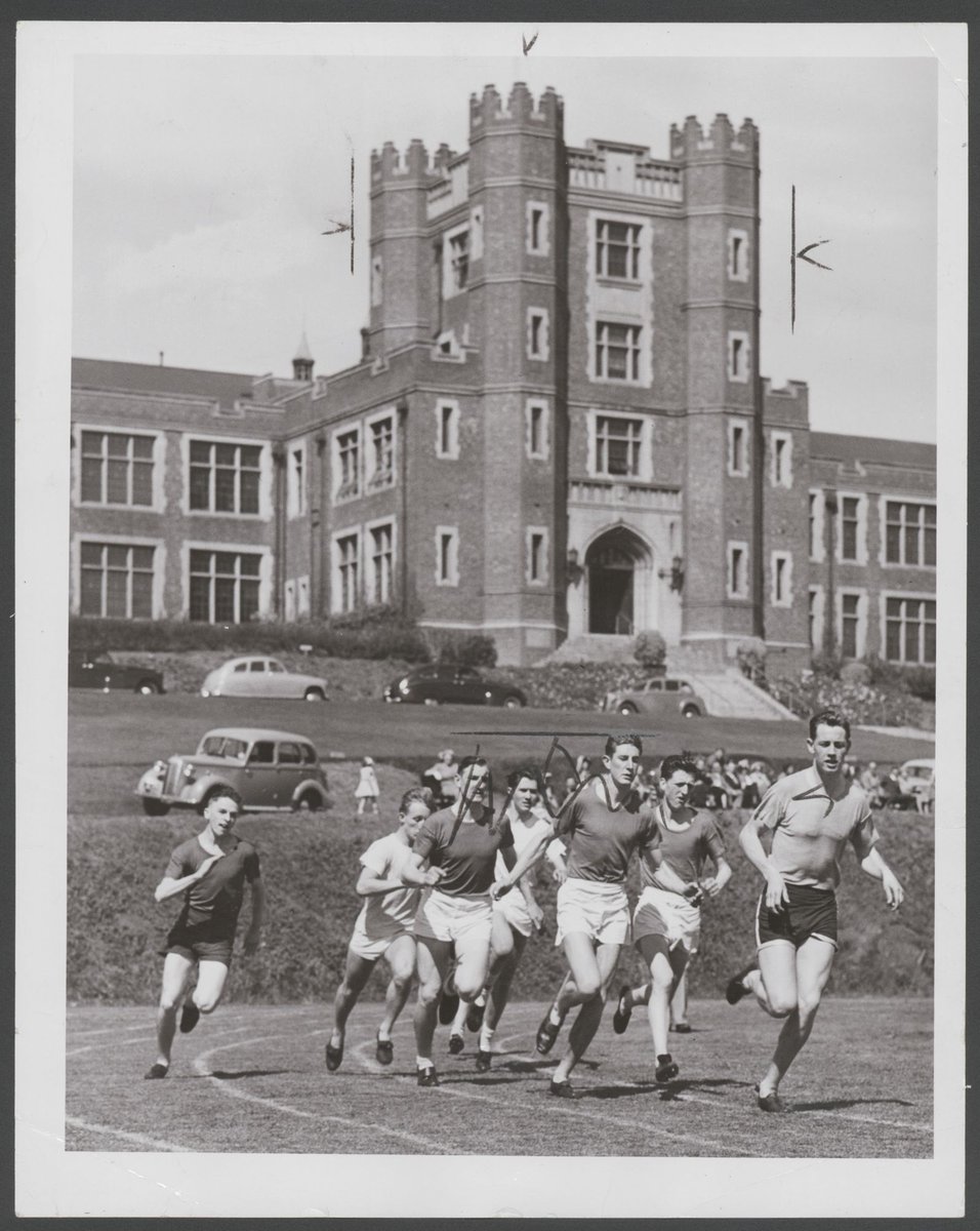 Students taking part in the 880 yards, Melbourne High School, South Yarra (1951)
