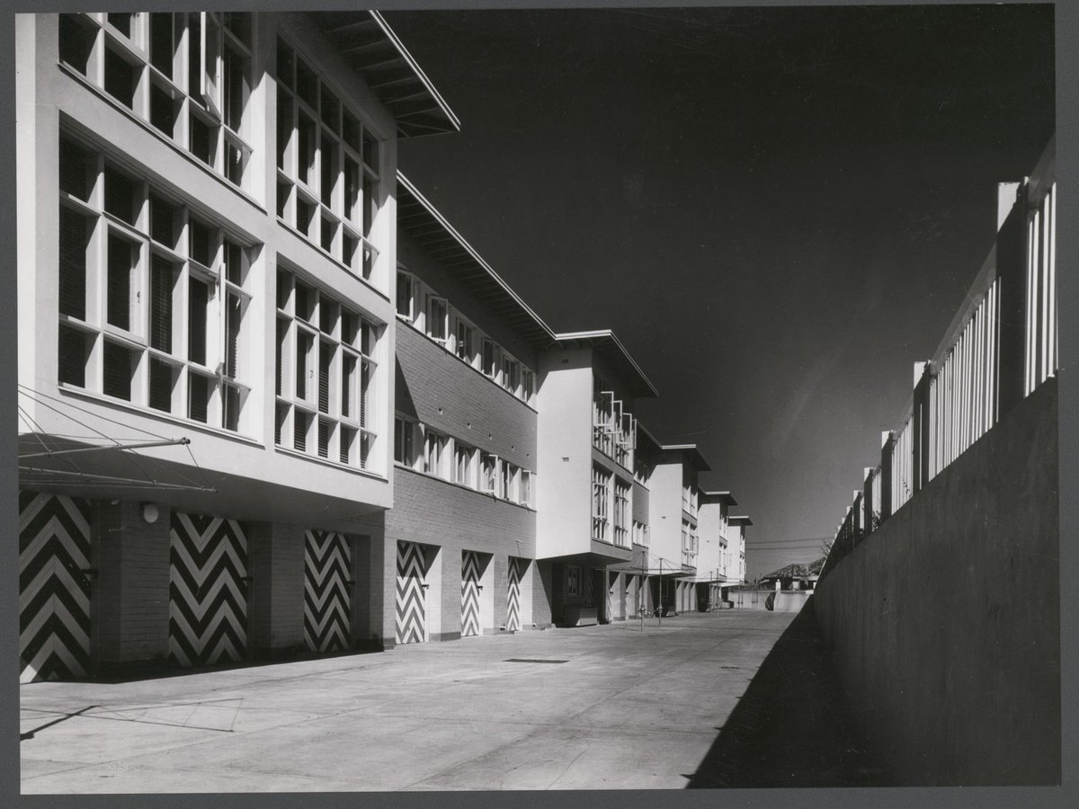 Hillstan flats, 586 Point Nepean Road, now Nepean Highway, Brighton East (1951)