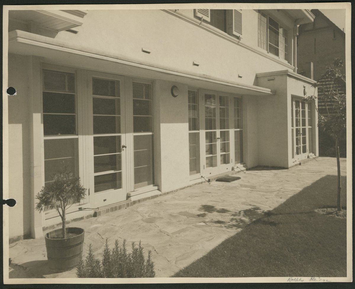 Residence of J. Kemelfield Esq. Toorak Vic (1937)