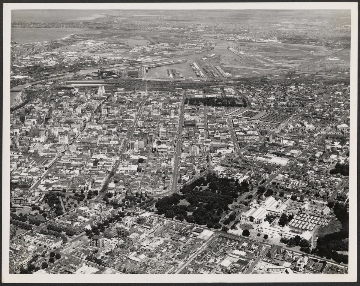 Aerial view of Melbourne looking south west, Victoria, Port Melbourne (1950–54)