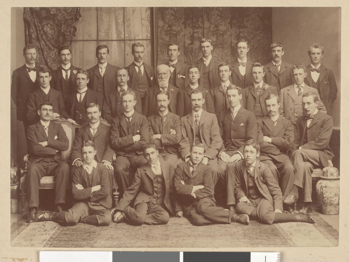 Staff of Melville & Mullens, Booksellers, Melbourne (1900–06)