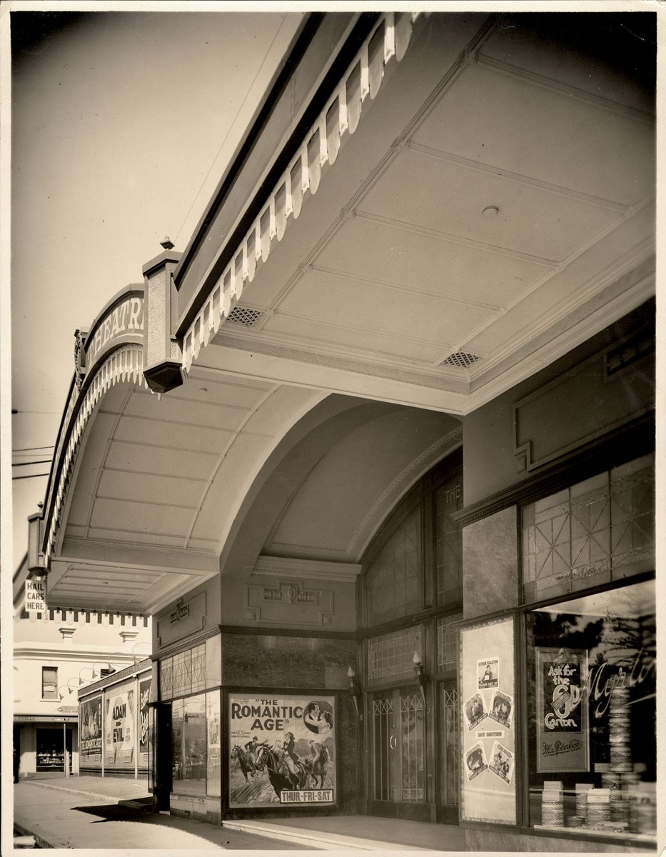 Regent Theatre, 210 Toorak Road, South Yarra (1927)