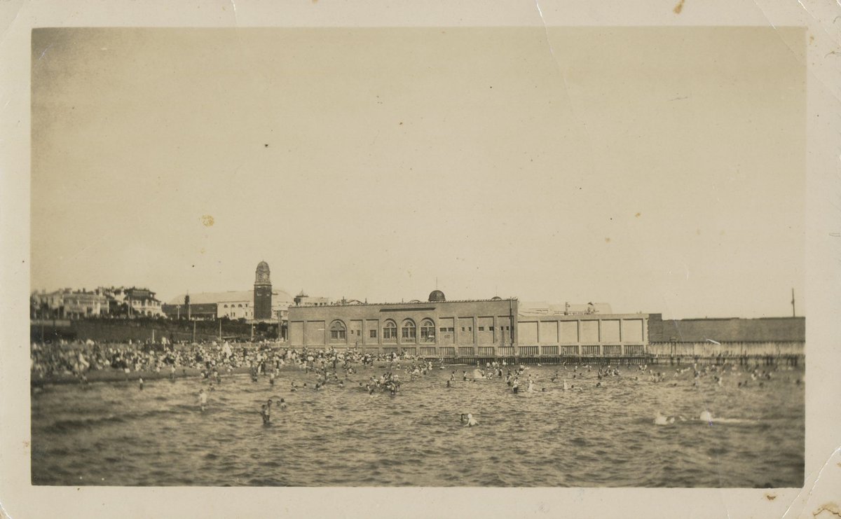 St. Kilda Melbourne Boxing Day 1940 ; Mordialloc Melbourne Dec. 1940, St Kilda