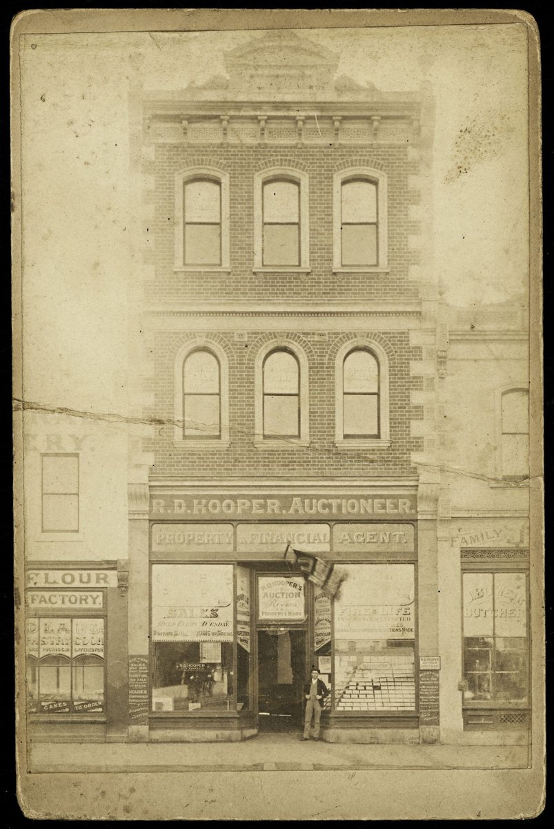 [Office of R. D. Hooper, Auctioneer, Property and Financial Agent, Clifton Hill] (1890–1900)