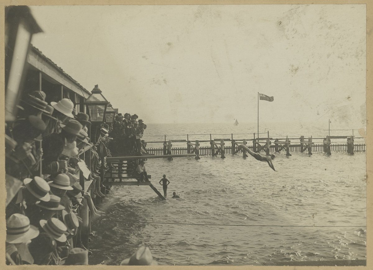 Swimming carnival at St. Kilda, St Kilda (c. 1914)