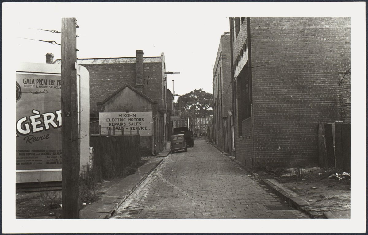 Finn Place from Little Lonsdale Street, Melbourne City (1950?)