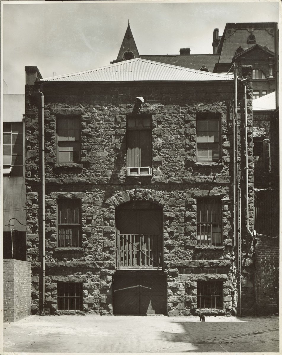 [Bluestone warehouse, Geddes Lane, Melbourne] (c. 1953)