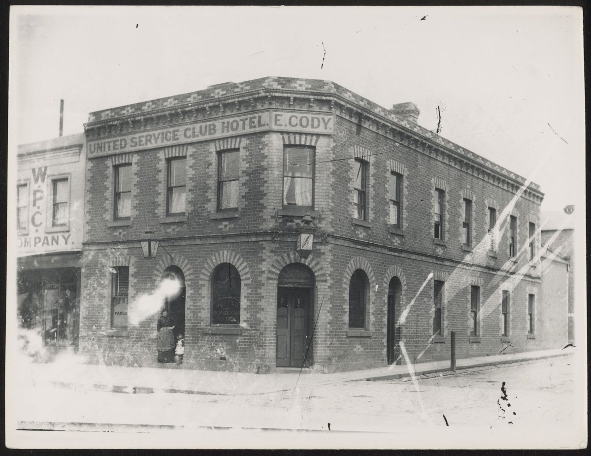 United Service Club Hotel, [Fitzroy, Vic.] (1890s)