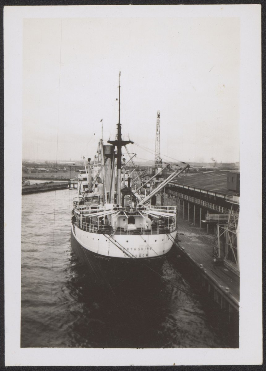 ["Perthshire" Glasgow, at Station Pier, Melbourne], Port Melbourne (1949)
