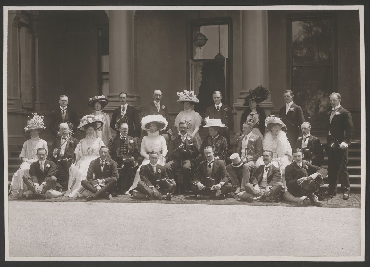 Melbourne Cup party, Federal Government House, 1909, Flemington