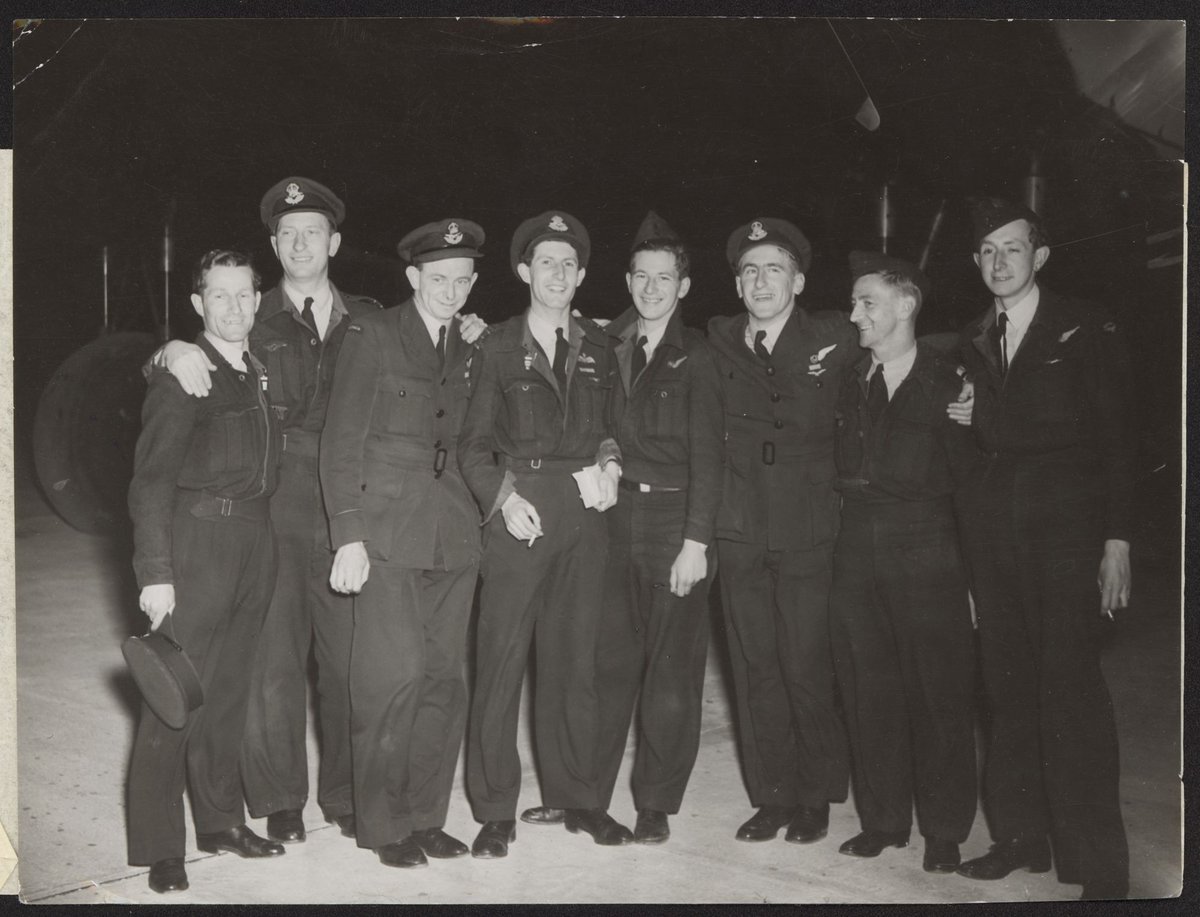 The Australian crew of the first Lancaster Bomber to fly to Australia ... when they arrived in Melbourne (1943)