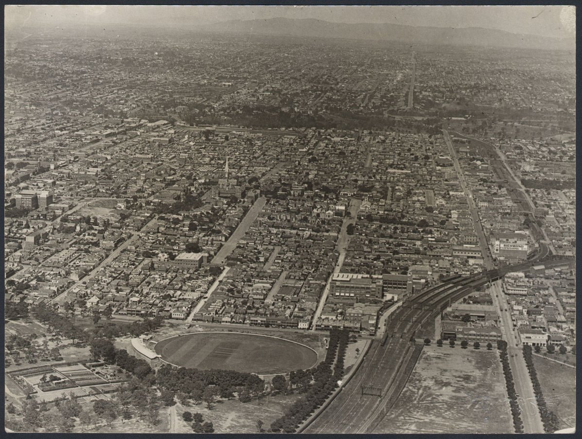 Aerial view of Richmond, Victoria (1924–39)