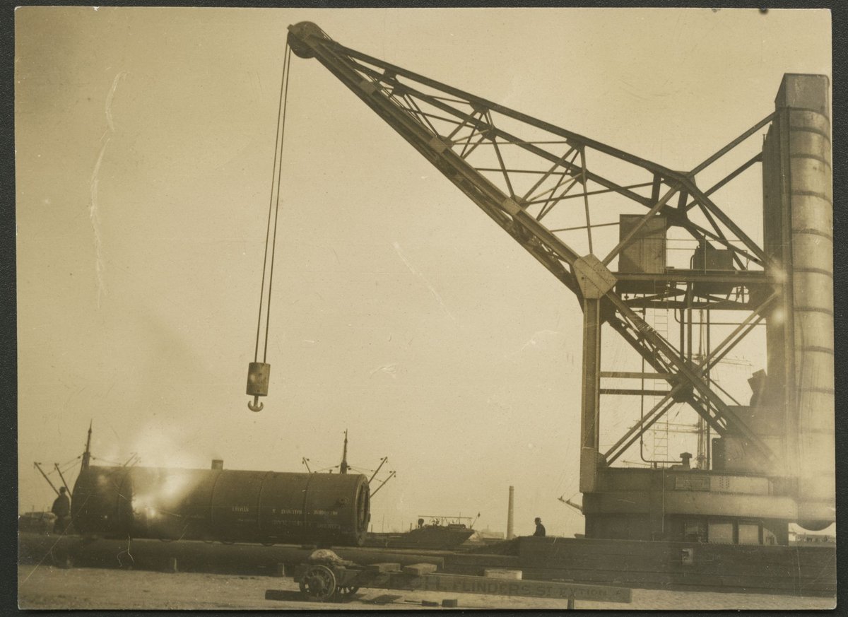Melbourne wharfs (1914)