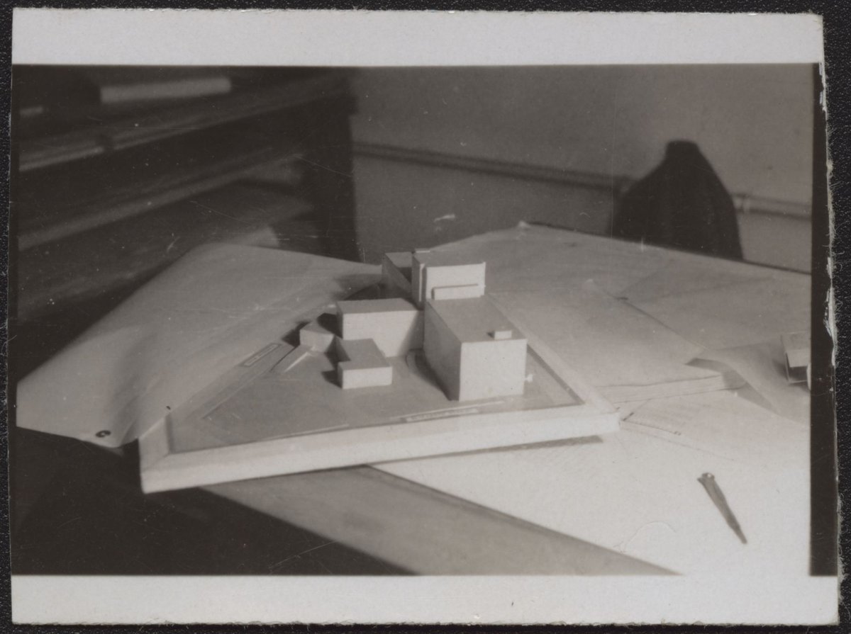 Architectural scale models of the Melbourne Dental Hospital resting on a trestle table (1940–54)