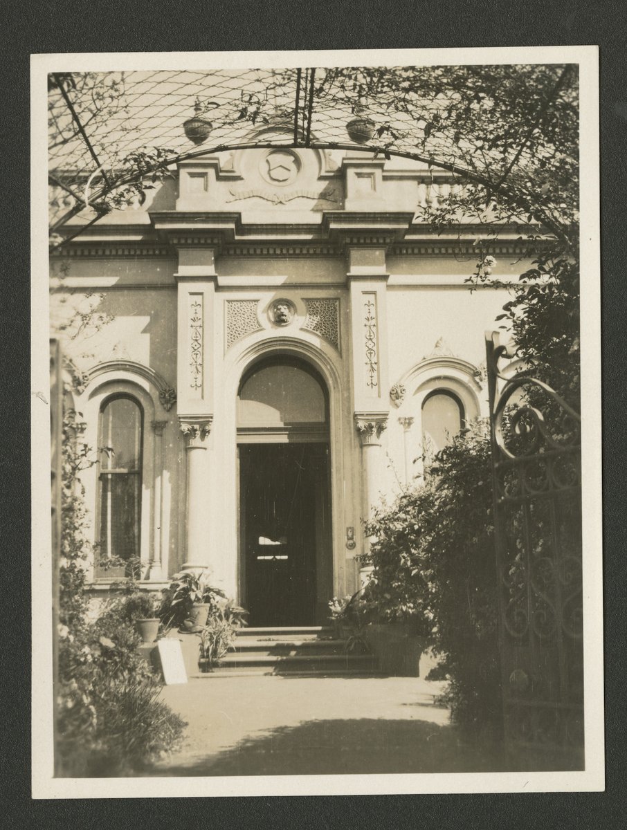 Front entrance of Millen House formerly Fairholm Walsh Street South Yarra (1920–56)