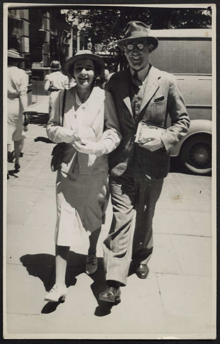 Dr. Walter McRae Russell & Verna Pemple-Smith (?), Collins Street, Melbourne City (1940–45)
