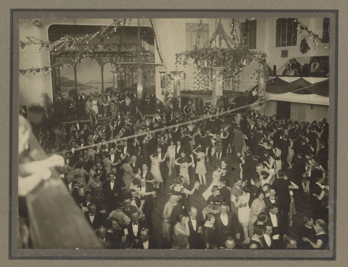 Dance at Brunswick Town Hall (1925–30)
