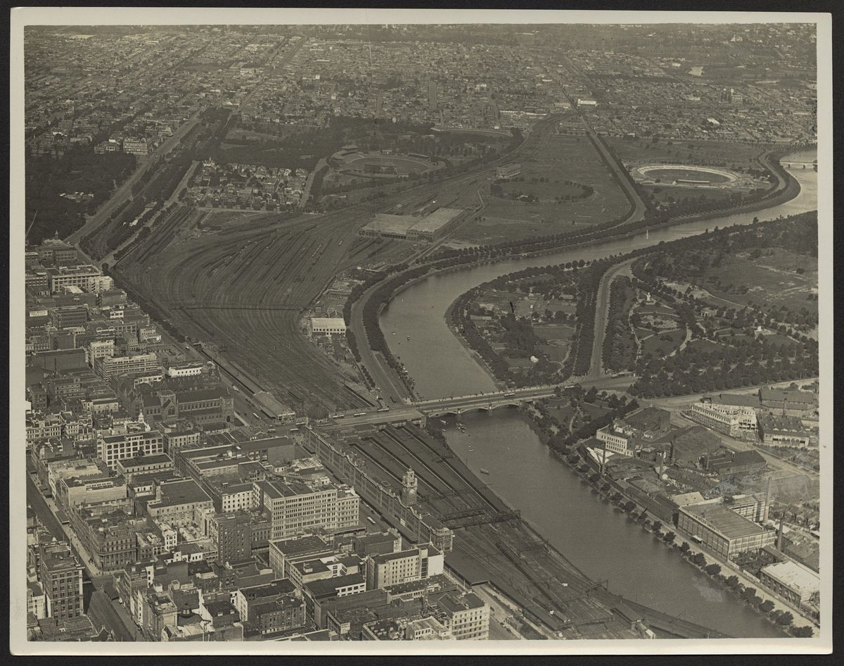 Aerial view of Melbourne, Victoria, Melbourne City (1920–25)