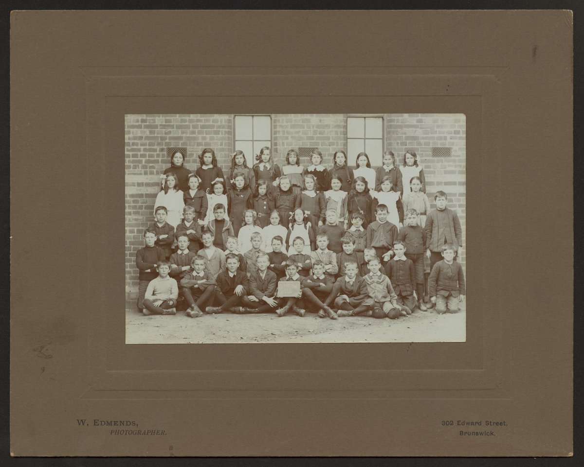 Group of children at South Preston primary school, gathered for a school photograph (1910–13)