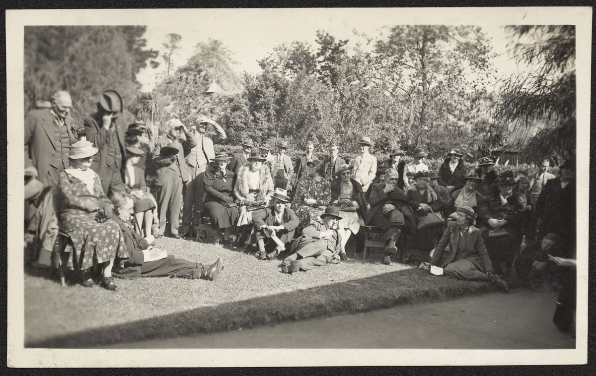 Lawson gathering Footscray Park (1939–40)