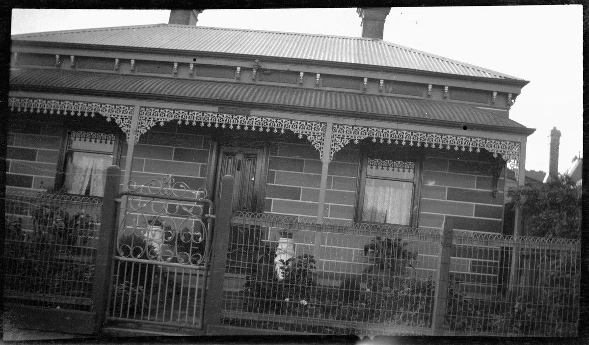 St. Austell, 46 Hunter Street, Brunswick West (1920–40)