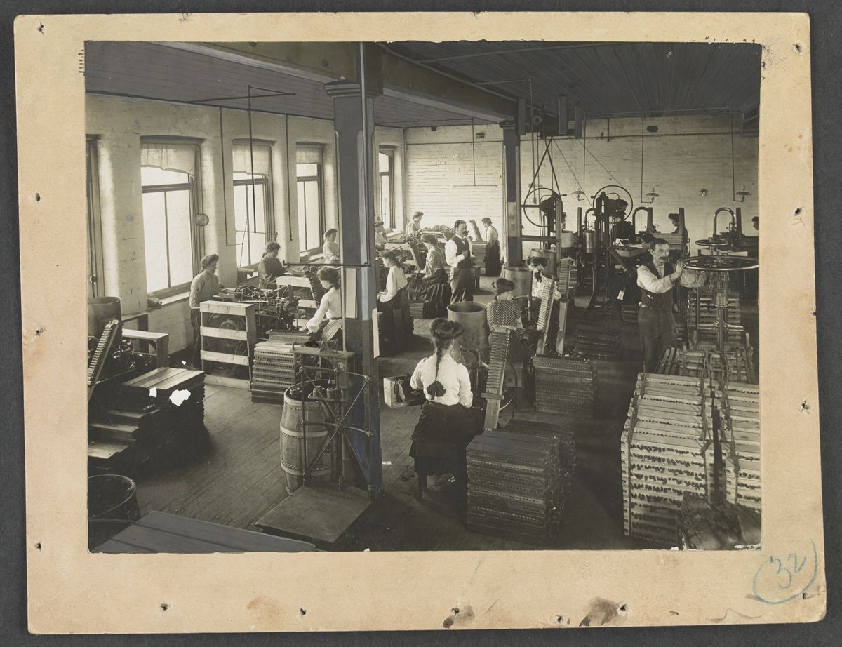 Machine room, States Tobacco Company, A'Beckett Street, Melbourne, Melbourne City (1900–15)
