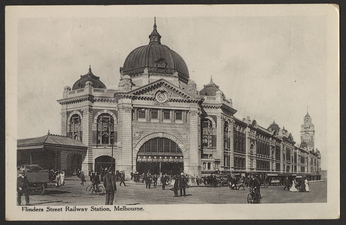 Flinders Street Railway Station, Melbourne, Melbourne City (1900?)